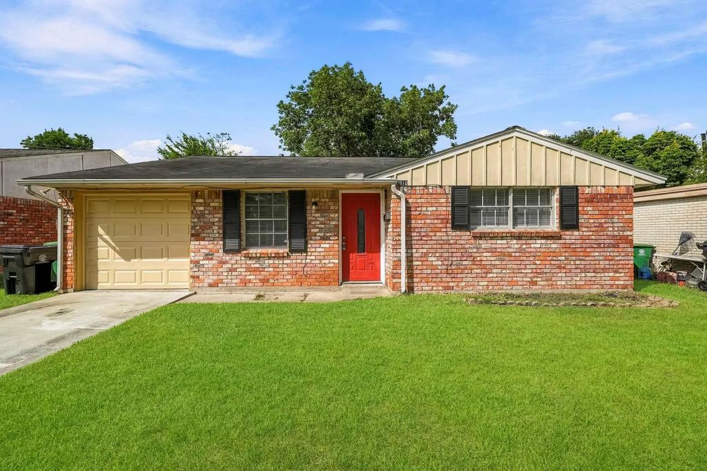 3910 Heatherbrook Drive, Houston