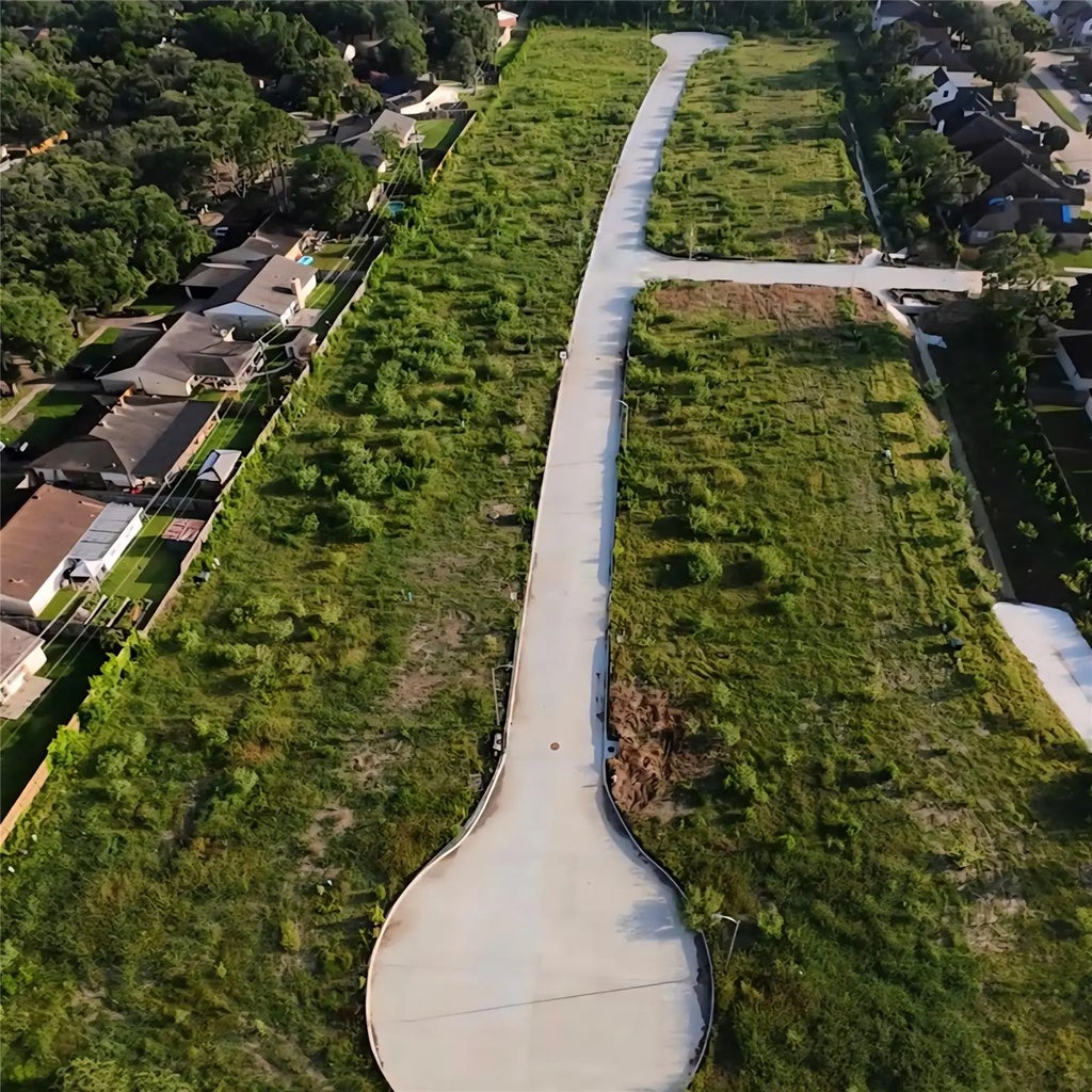 2419 Beverlywood, Missouri City