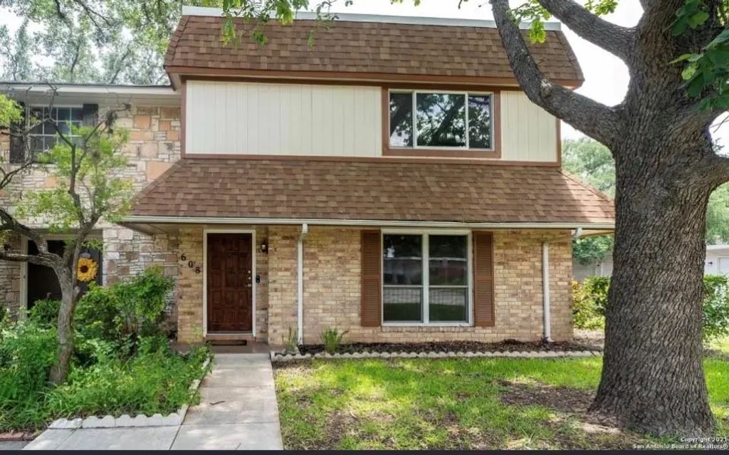 608 Strings Drive, San Antonio
