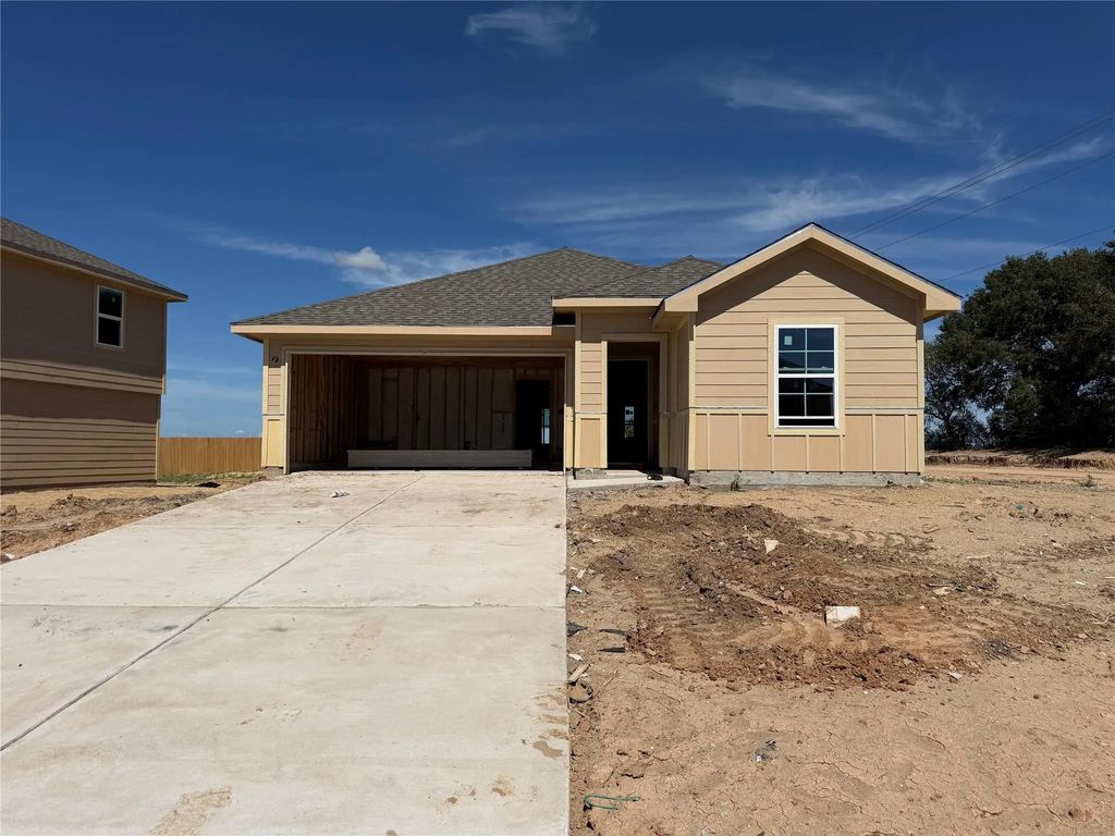1200 Hickory Grove Street, Brenham