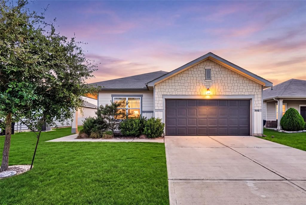 980 Blue Beech Lane, Brookshire