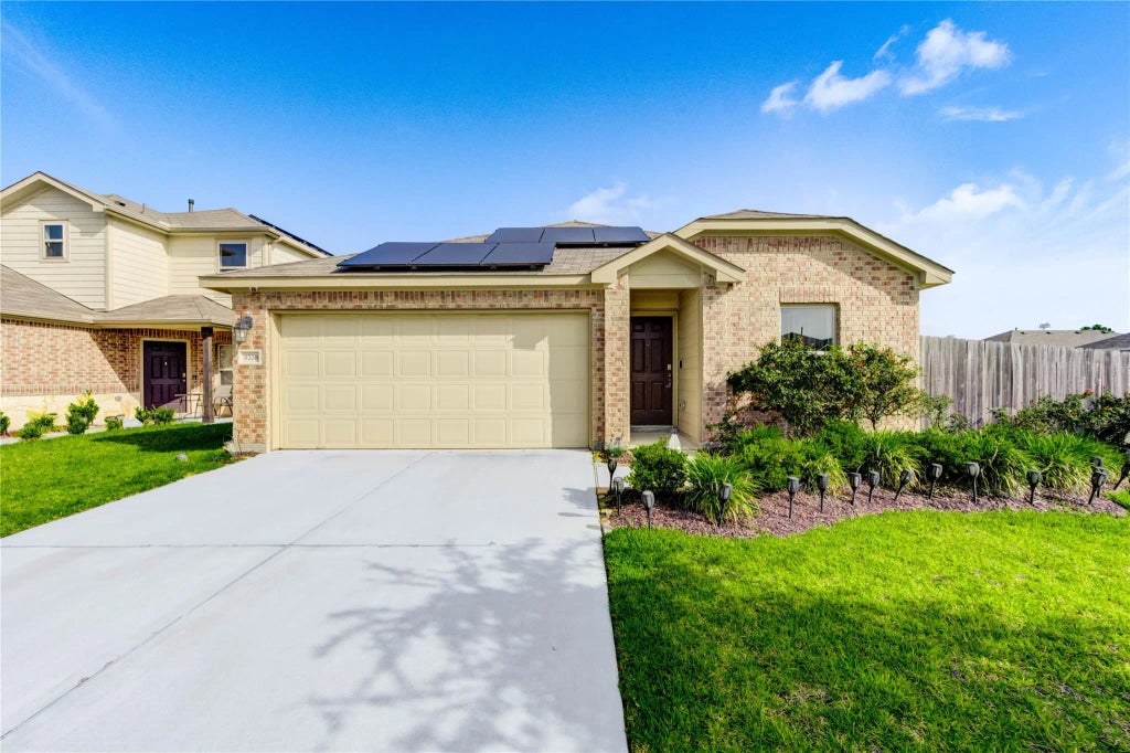 4338 Tulip Oak Drive, Houston