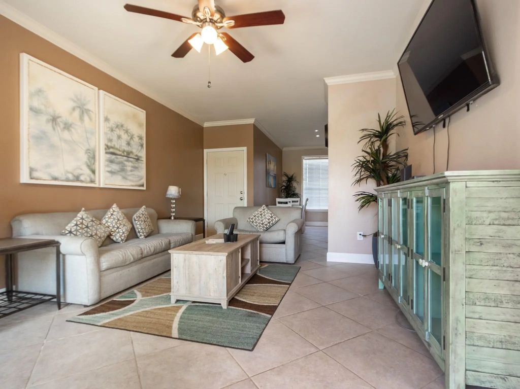 7000 Seawall Boulevard 813, Galveston