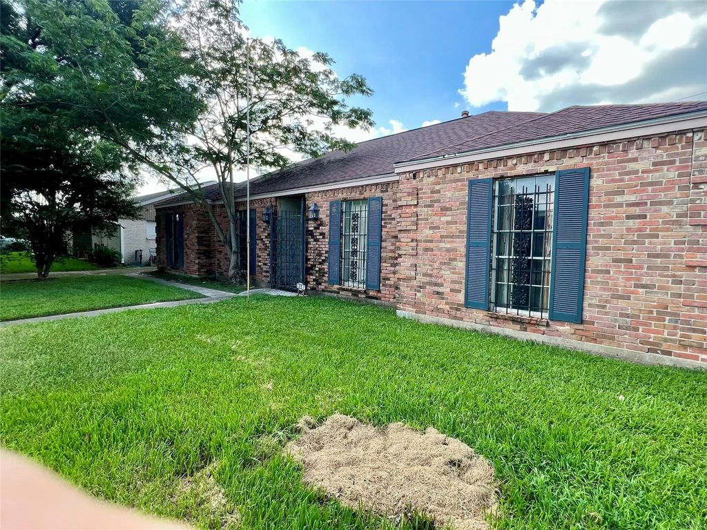 2207 Droxford Drive, Houston
