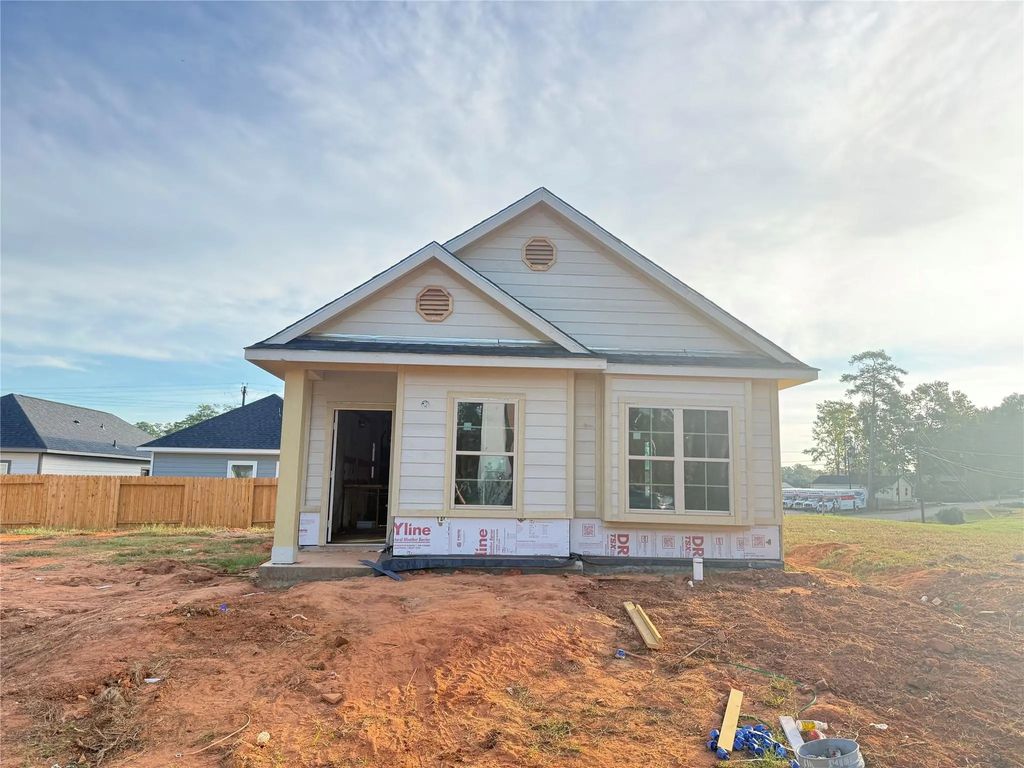 16694 East Alderson Street, Montgomery