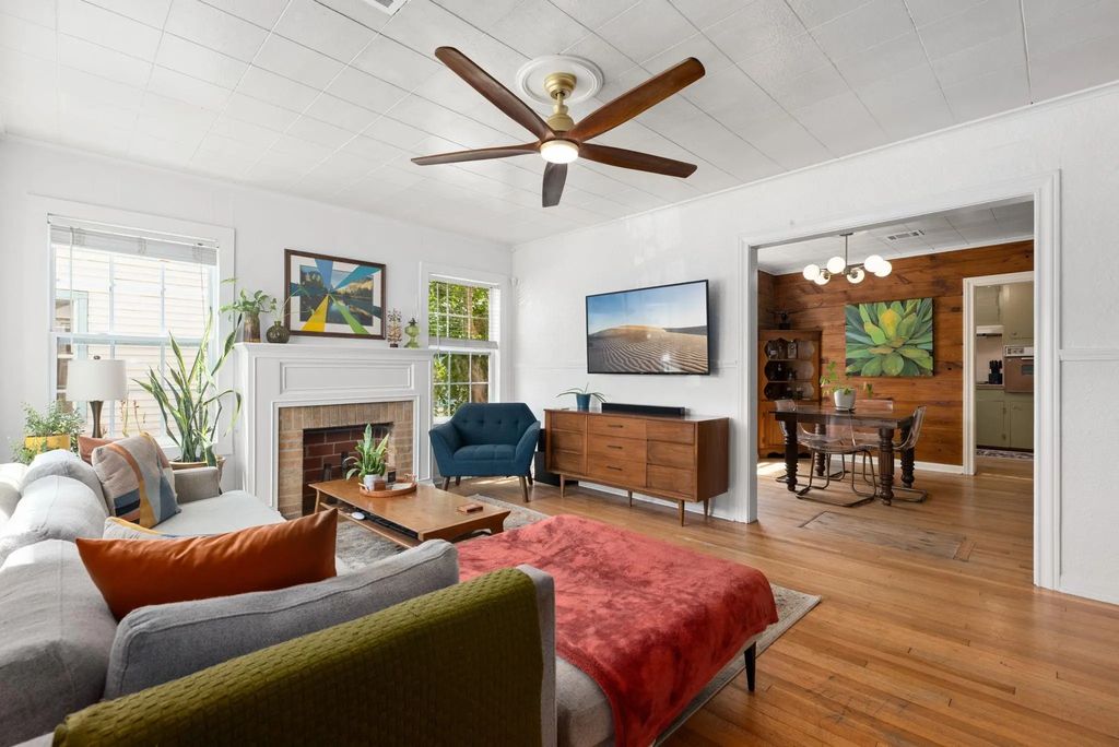 5515 Truett Street, Houston