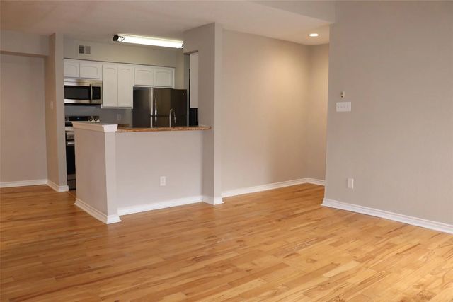 1818 Augusta Drive 8, Houston