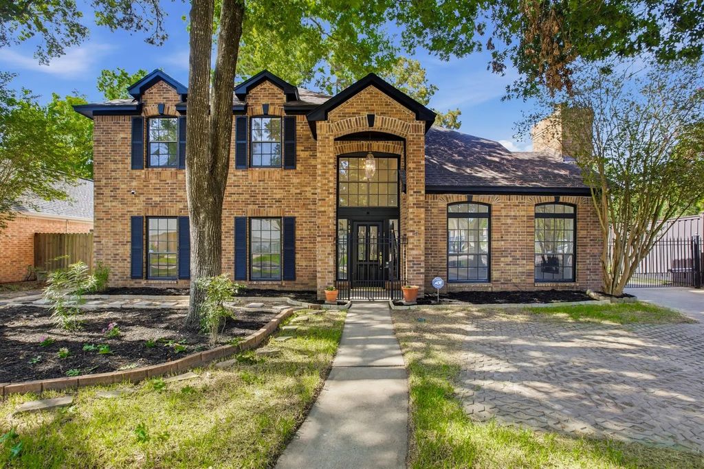 18319 Oakhampton Drive, Houston