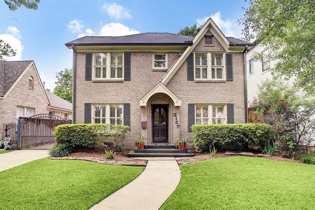2137 W Main Street, Houston