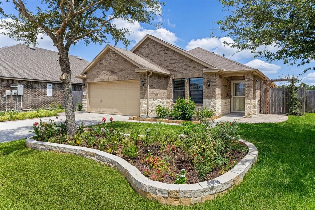 23102 Red Birch Court, Tomball