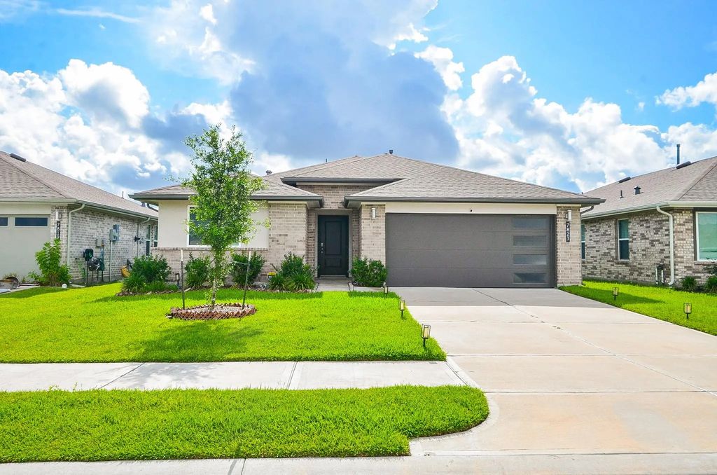 7823 Brushwood Drive, Rosharon