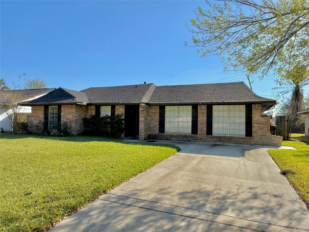 12306 Barbizon Drive, Houston