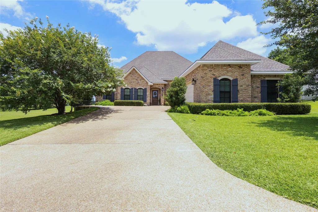 2209 Carondelet Court, Brenham