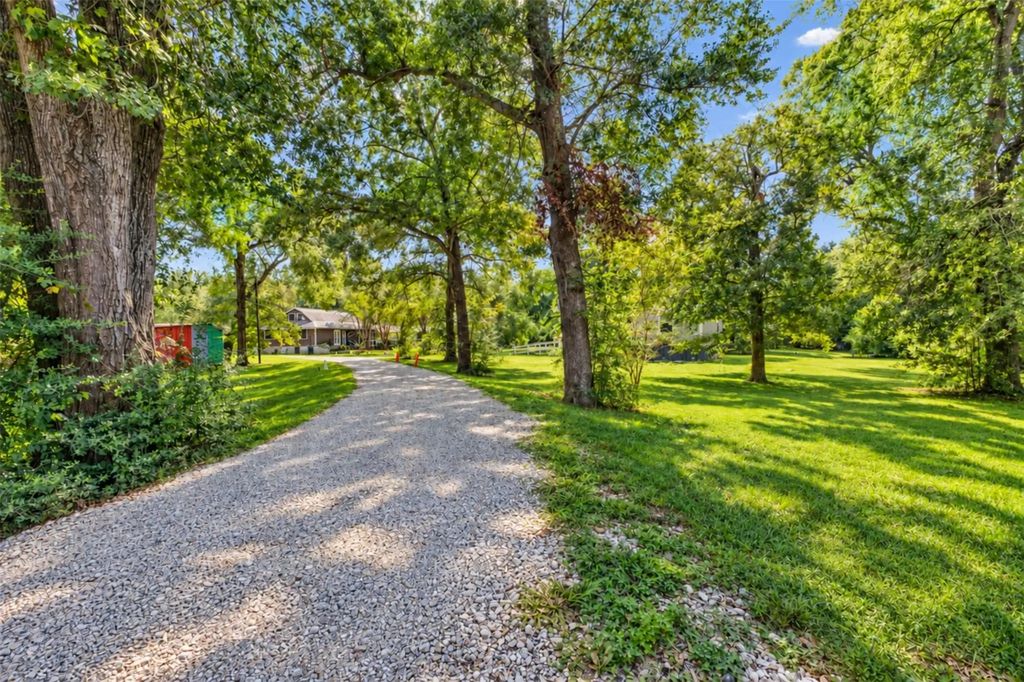 20403 Angeli Drive, Tomball