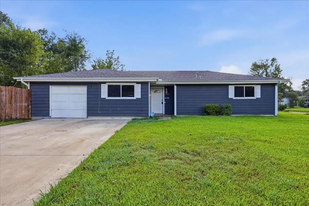3890 Bristol Drive, Beaumont