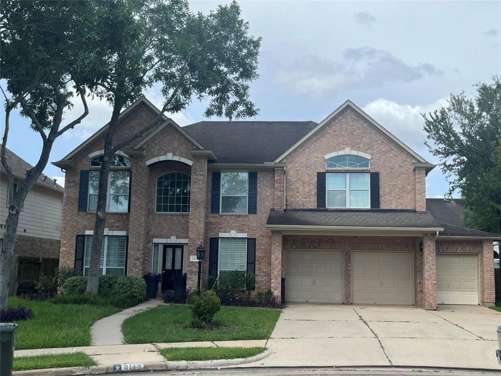 8119 Moss Stone Drive, Sugar Land