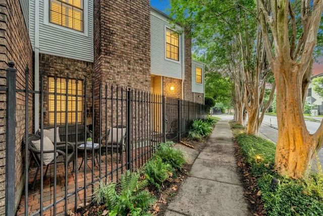 2113 Waugh Drive, Houston