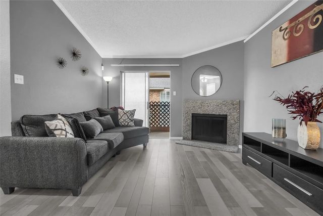 3770 Lovers Wood Lane 810, Houston