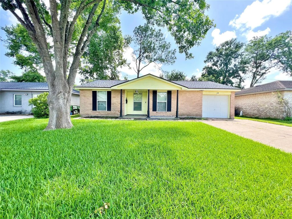 16914 David Glen Drive, Friendswood