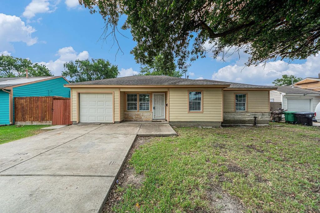502 Ogilvie Street, Houston