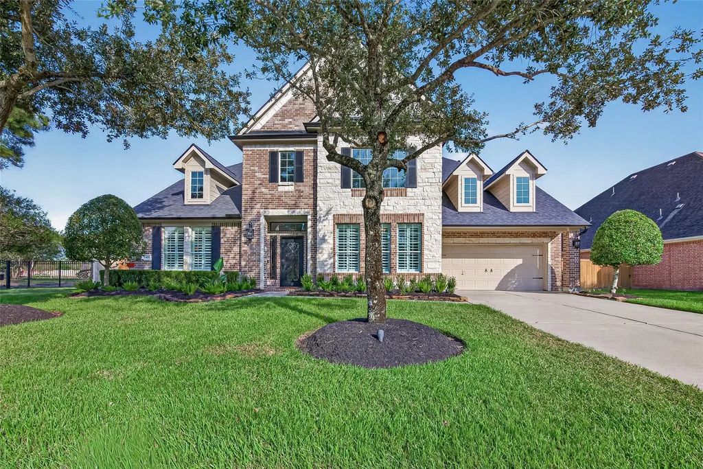 2401 Scarlatti Drive, Pearland