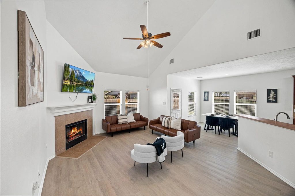 9610 Beckwood Post Drive, Houston