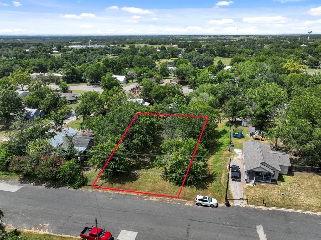 1015 Anderson Street, Schulenburg