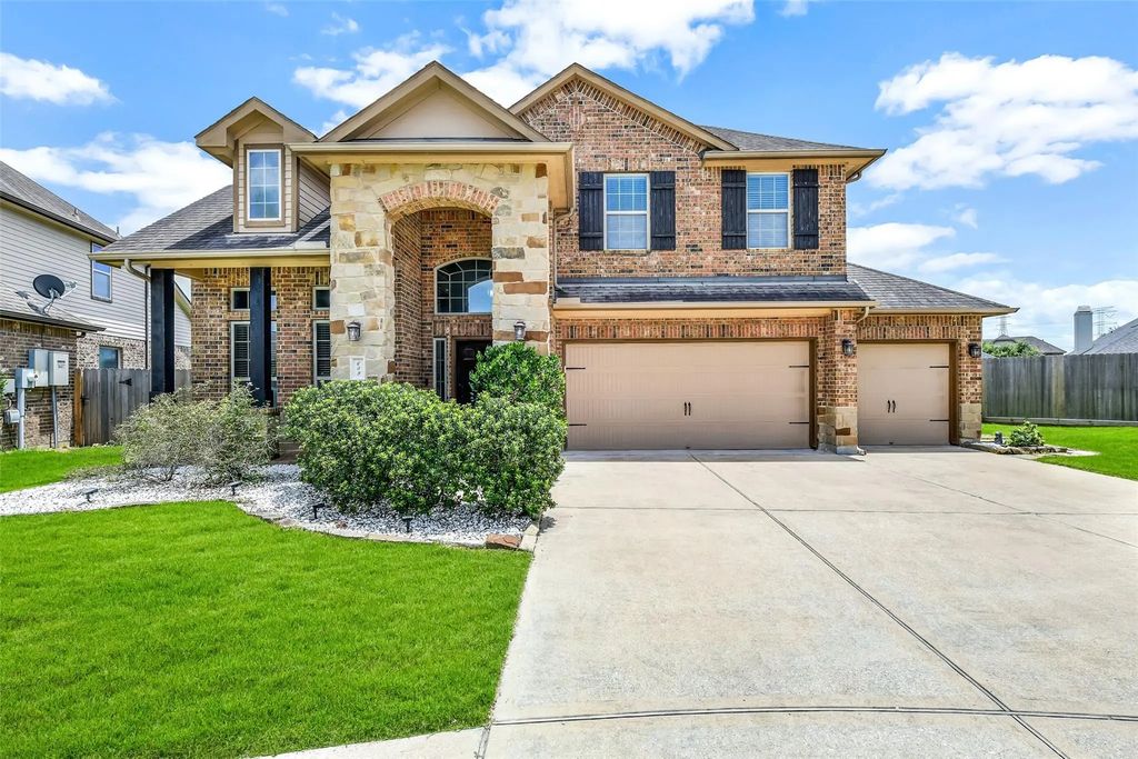 609 Eagle Hollow Lane, League City