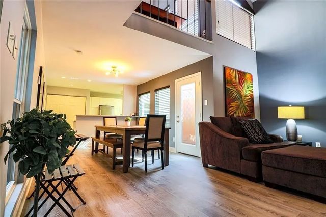 4724 Post Oak Timber Drive 8/65, Houston