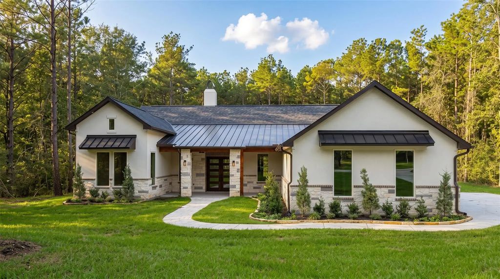 13060 Royal Hill Court, Montgomery