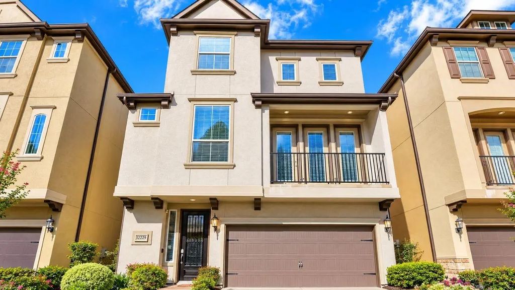 12229 Oxford Crescent Circle, Houston