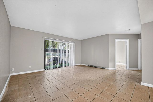 2814 S Bartell Drive 9, Houston