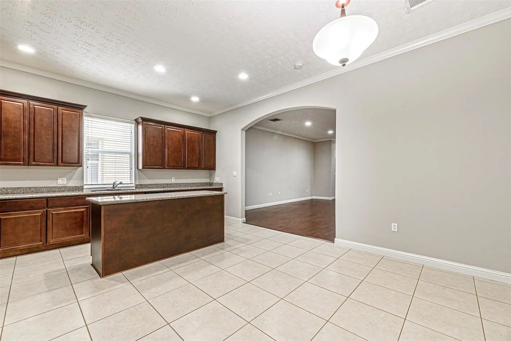 15426 Addicks Stone Drive 4b, Houston