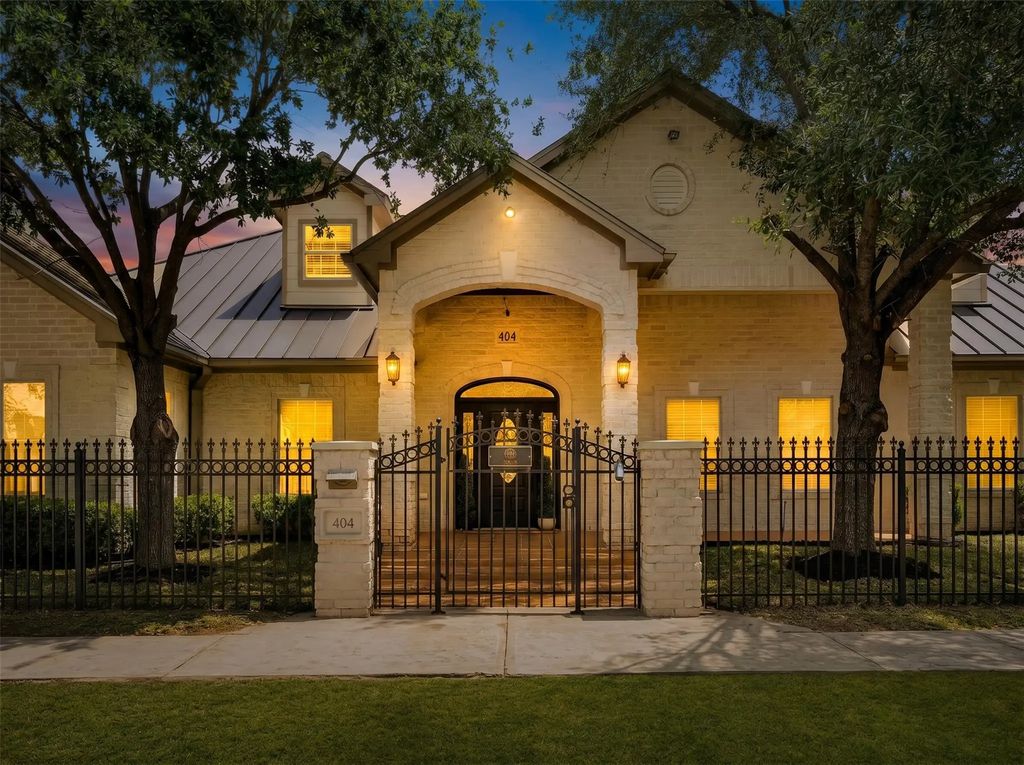 404 Moss Street, Houston