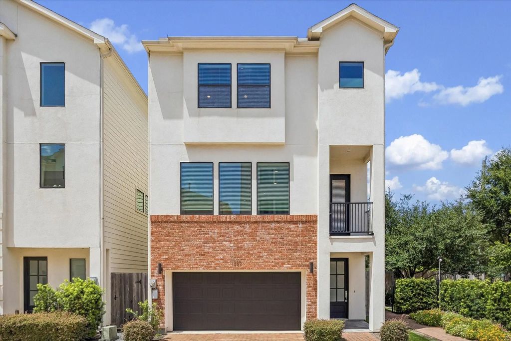 1029 Green Kensington Drive, Houston