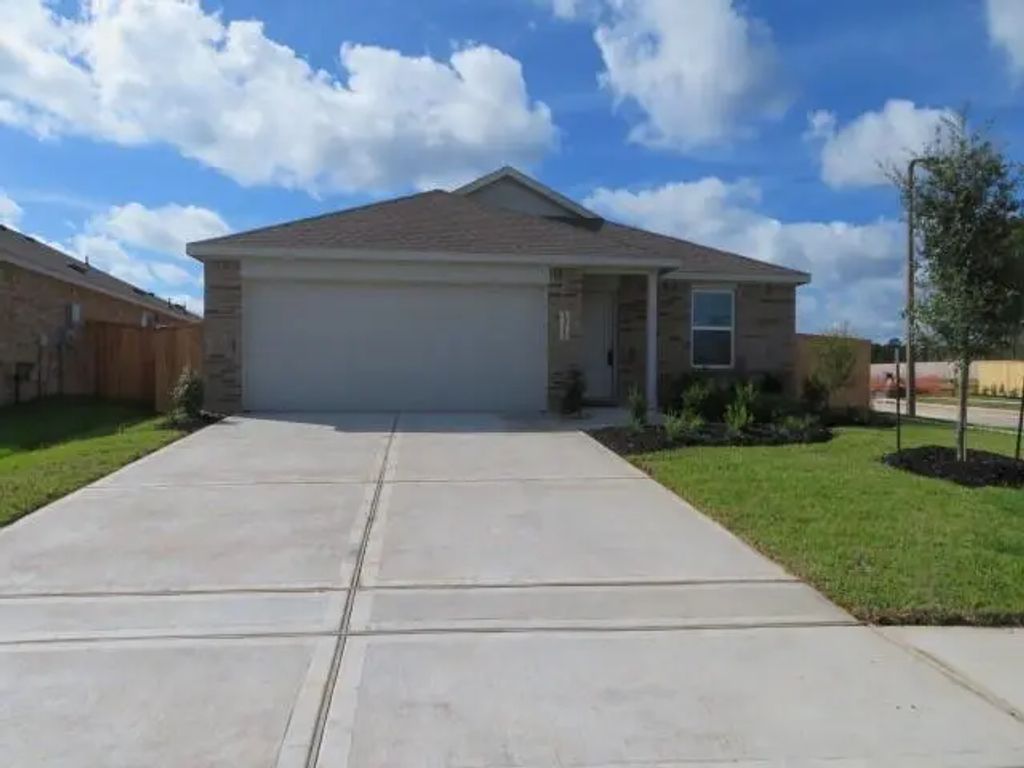 13515 Willow Fir Drive, Montgomery