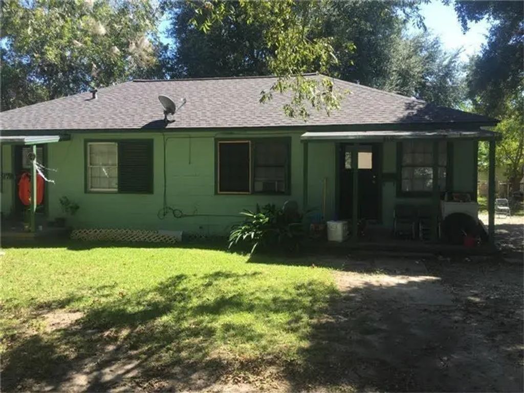 817 Cypress Street, La Marque