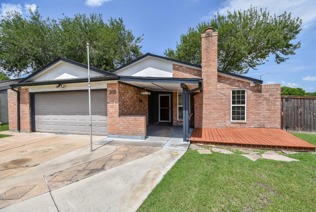 1102 Ashdale Drive, Sugar Land