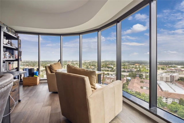 1701 Hermann Drive 23b, Houston