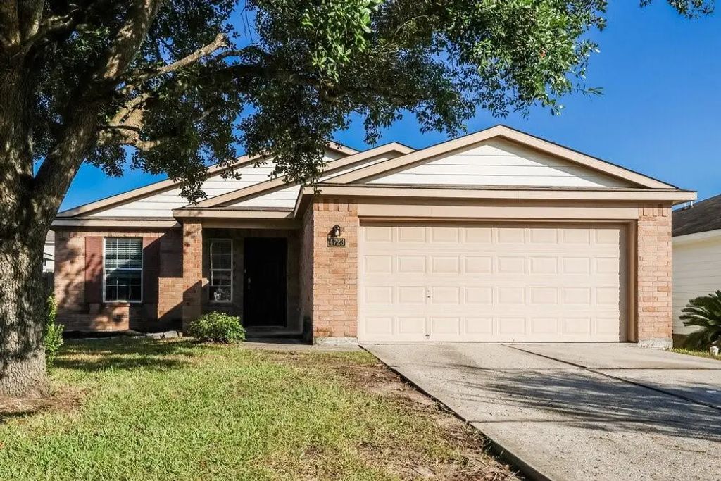 4723 Comal River Loop, Spring