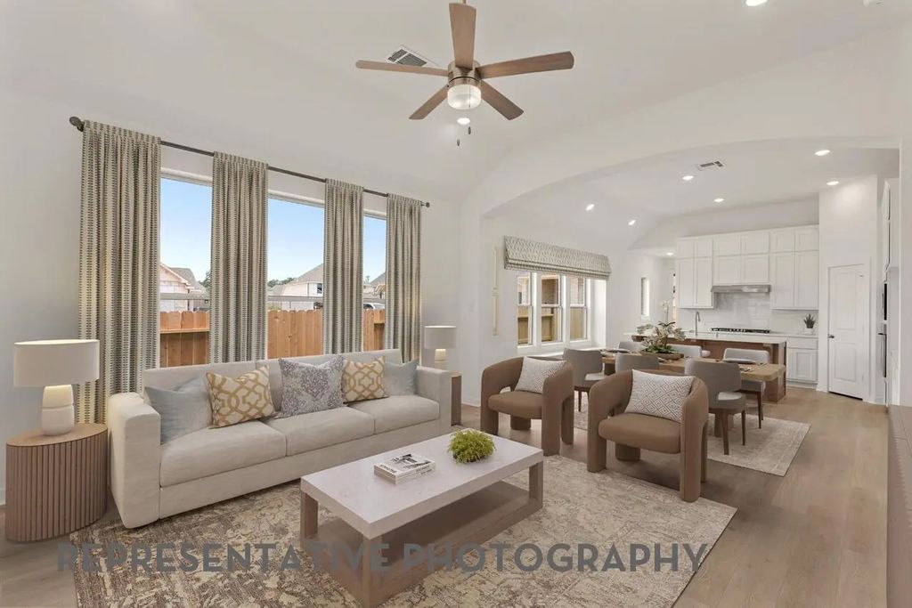 5518 Silk Petal Drive, Rosenberg