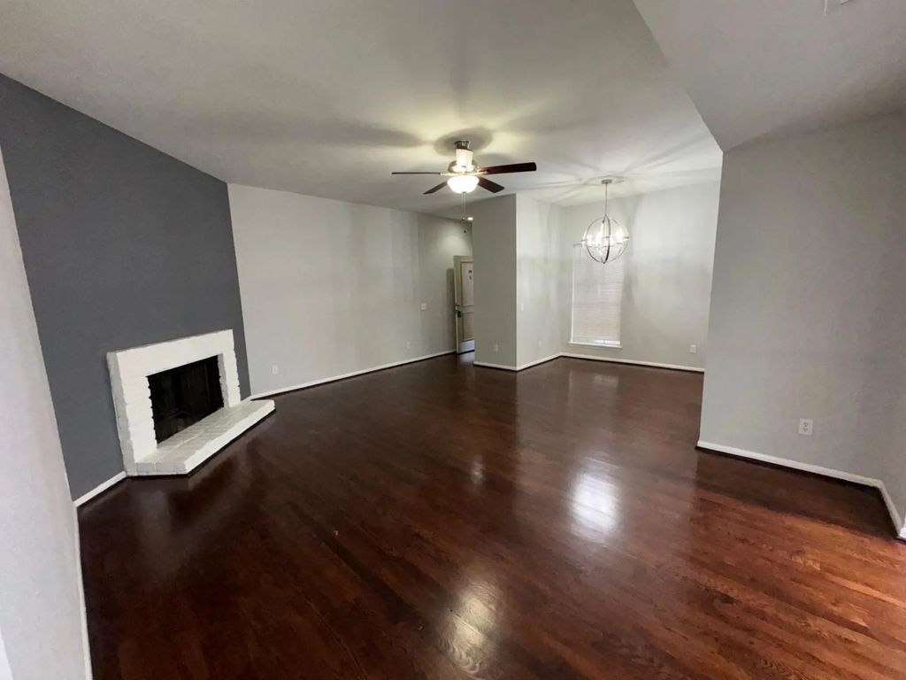 9809 Richmond Avenue J1, Houston