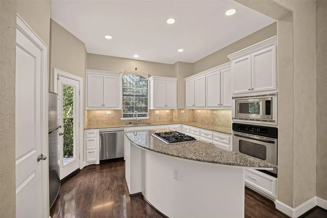 546 Bomar Street, Houston