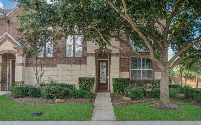 9106 Sunlight Oak Lane, Houston