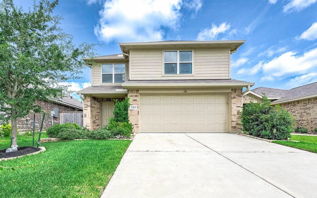 7323 Gorrion Drive, Katy