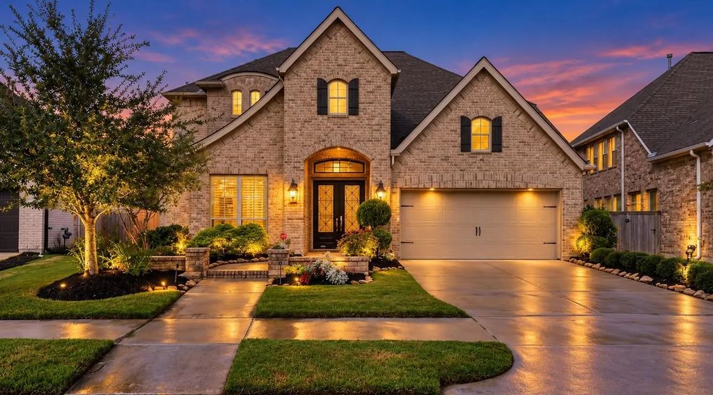 15407 Tupelo Spur Drive, Cypress