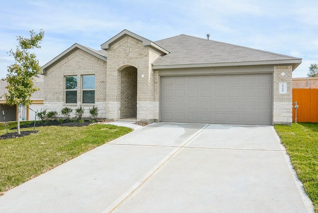 6508 Wild Cilliment Court, Conroe