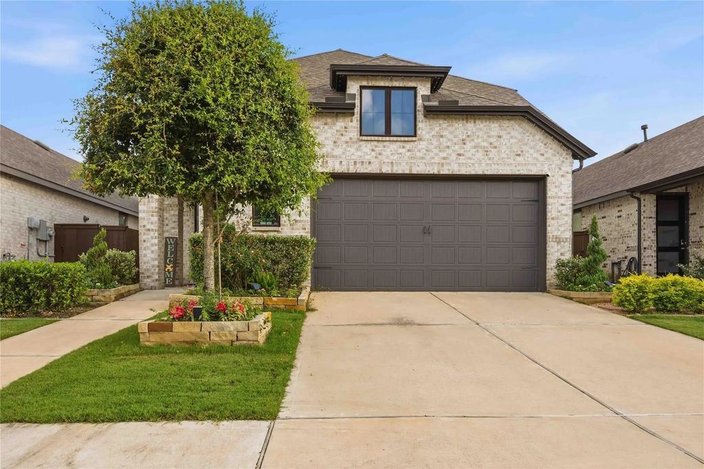 3735 Handel Drive, Iowa Colony
