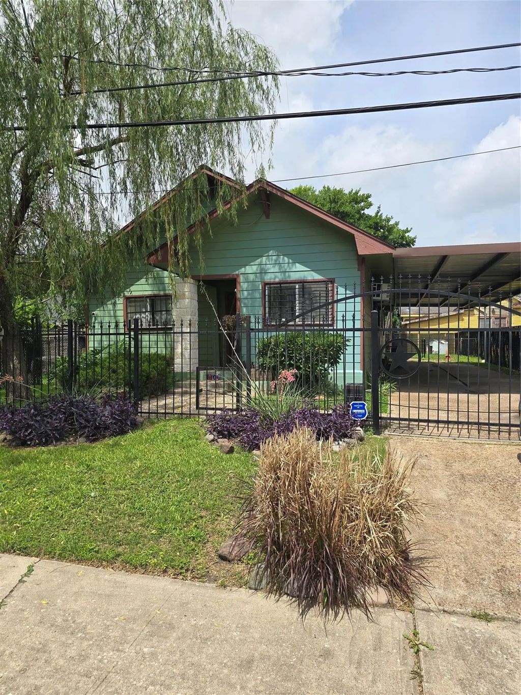 7106 Tierwester Street, Houston