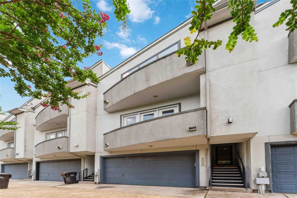 2020 Tuam Street, Houston